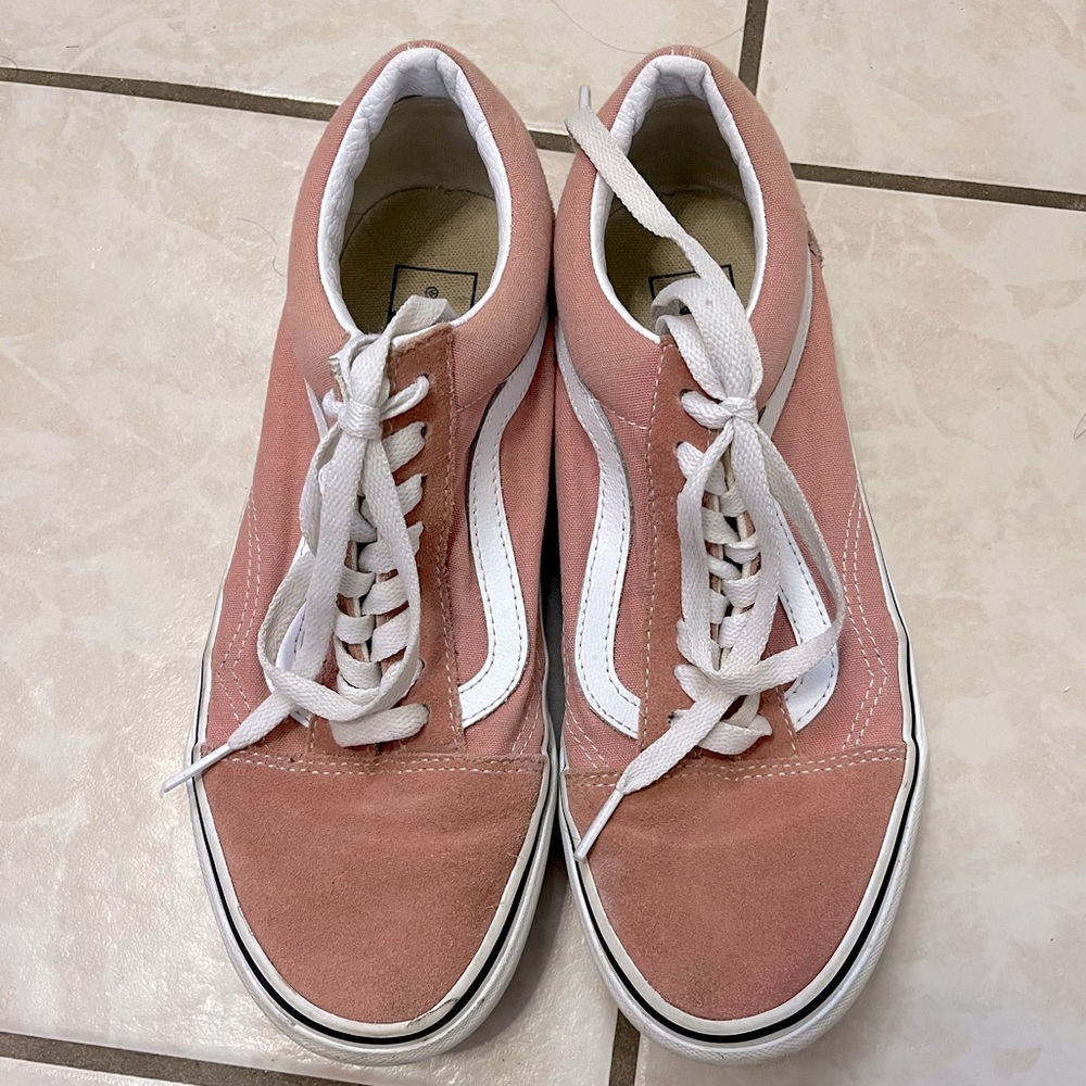 Vans - Picture 2 of 5